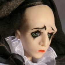 Шарнирный Пьеро и Александр Вертинский