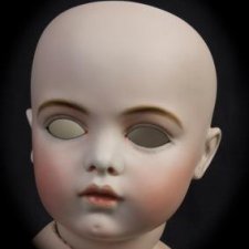 Кто умеет шить кожаные тела антикварным куколкам