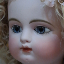 Вспомним какая красота должна быть у ранней FG антикварной французской куклы Gaultier Francois ????