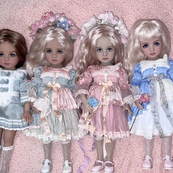 Девочки нарядились ✨