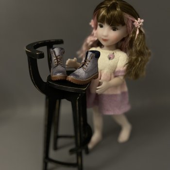 Обувные кукольные будни - неожиданная примерка