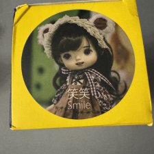 Кукла MONST с улыбкой и зубками