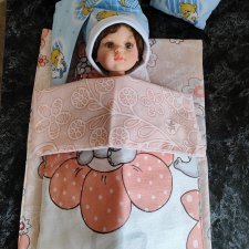 Постелька для кукол