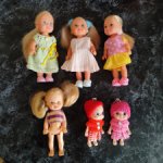 Лот маленьких кукол