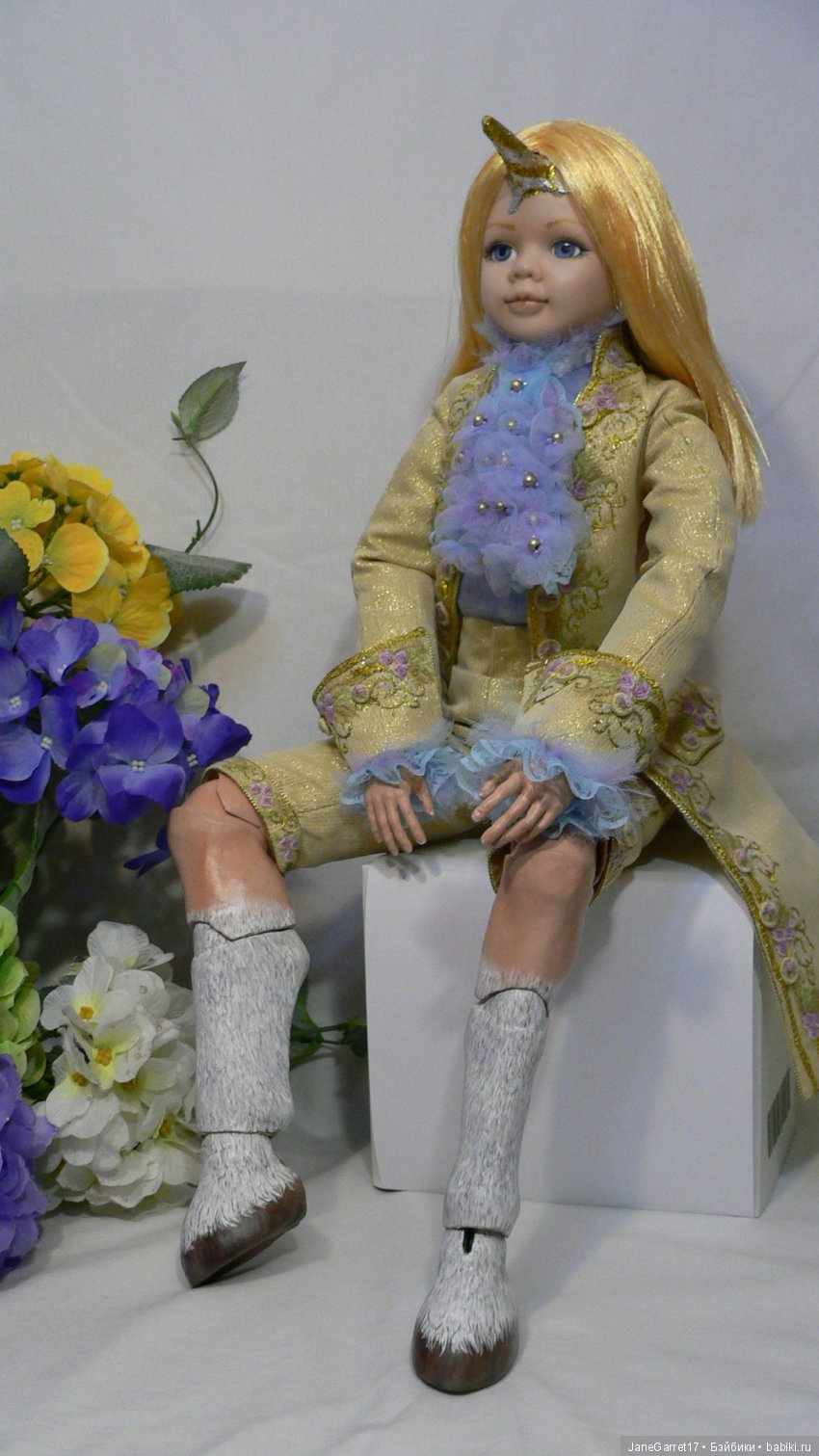 Вторая жизнь фарфоровой головки. Единорог Рафаэль