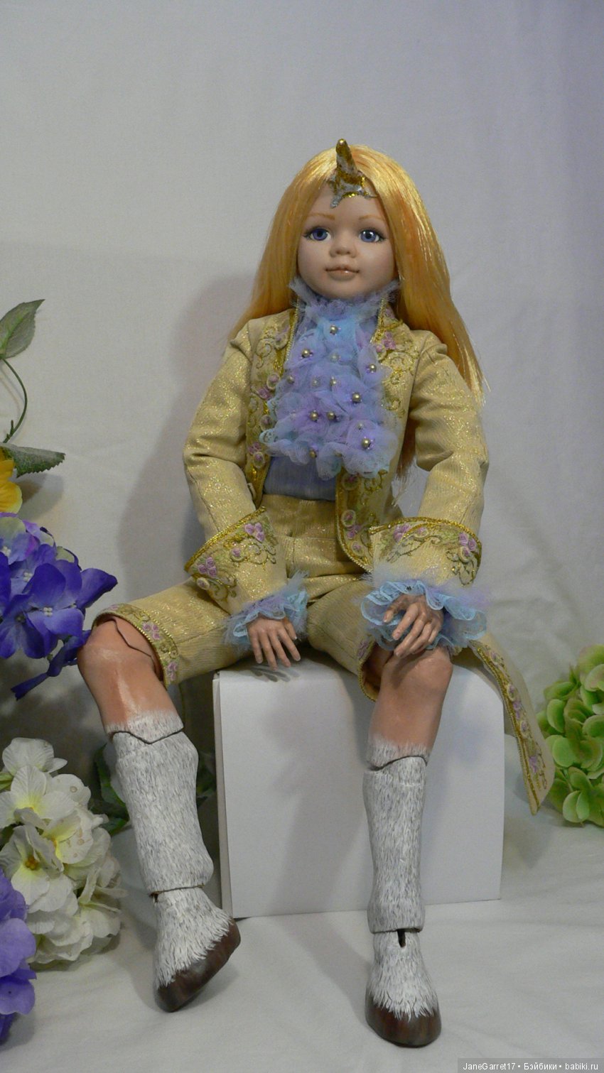 Вторая жизнь фарфоровой головки. Единорог Рафаэль