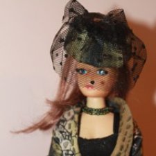 Три грации и маленькие куколки из детства