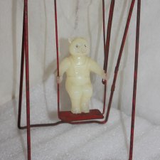 Игрушка СССР. Мишка на качелях. Московский завод механической заводной игрушки. Некомплектный.