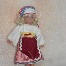 Кукла СССР. В национальном костюме. 18 см. Мягкотелая. Кукла СССР. В национальном костюме. 18 см. Мягкотелая.