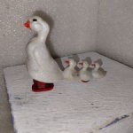 Игрушка СССР  Утка с утятами   Шагающая