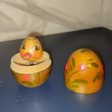 Игрушка СССР  Цыплёнок в яйце