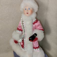 Снегурочка со снегирем