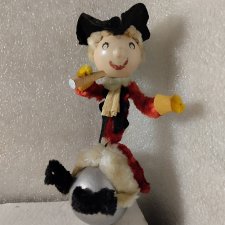 Редкая игрушка ГДР Барон Мюнхаузен на ядре