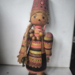 Деревянная кукла в народном костюме СССР