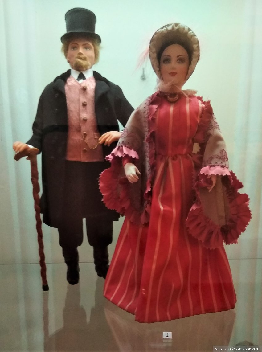 Мода в искусстве. Воскресный день в музее