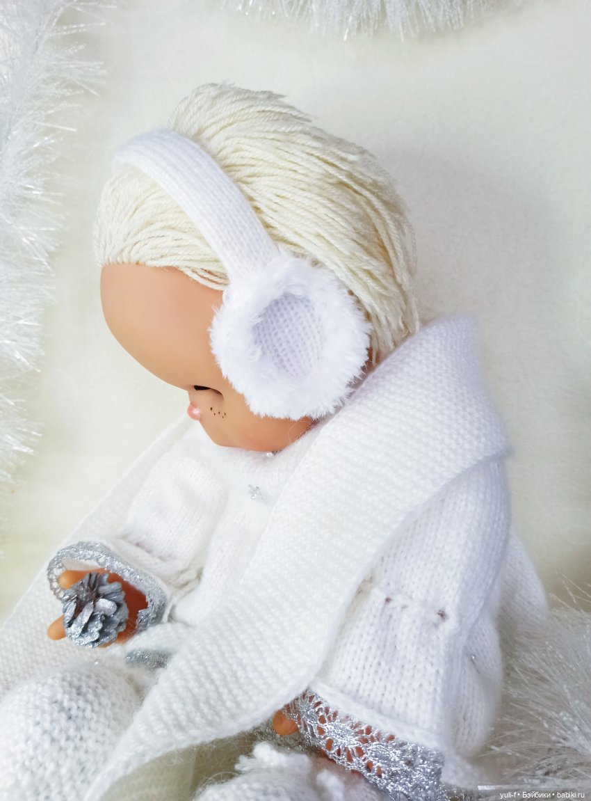 Новый для меня формат - наряжаю Барбарика