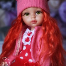 Яркая девочка-кошечка