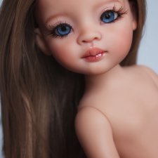 Маника с родными волосиками