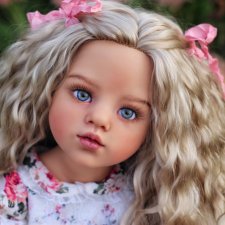 ООАК Софии Готц