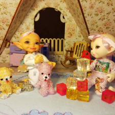 Дети и мишки играют. Часть 8