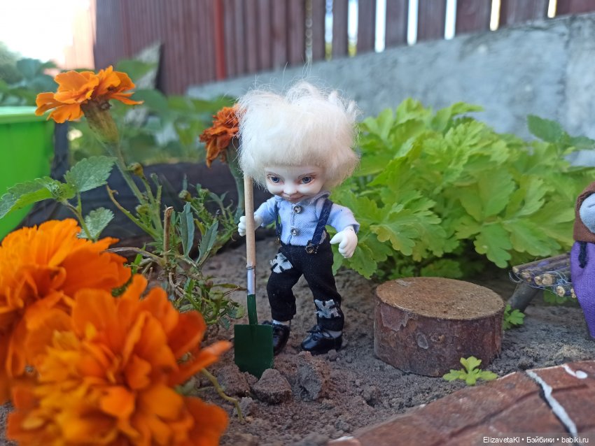 Поход за клубникой. Realpuki. 93 часть (фото 2)