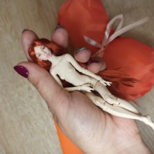 Продам Дюймовочку от мастера VulpesAnch dolls. Рост 12,5см Продам Дюймовочку от мастера VulpesAnch dolls. Рост 12,5см