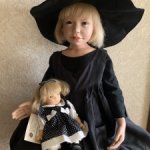 Редкая гостья, Lisa l в черном со своей куколкой, от Philip Heath, Gotz