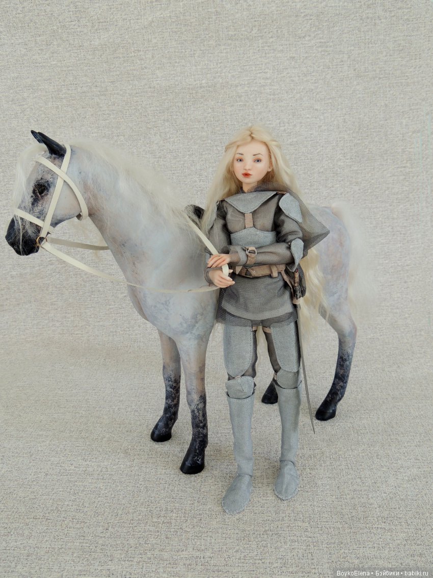 Жанна д’Арк. Фарфоровая кукла | Бэйбики Жанна д’Арк. Фарфоровая кукла (фото 3)