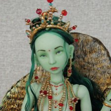 Зелёная Тара из фарфора