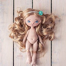 Текстильные куколки Наташи Исенбаевой или превращение кусочка ткани