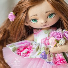 Кто сказал, что рыженьким не идет розовый цвет? Зеленоглазая куколка от Наташи Исенбаевой