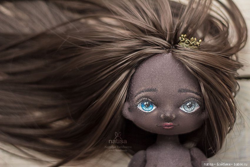 Текстильная негритяночка с гетерохромией от Наташи Исенбаевой (фото 2)