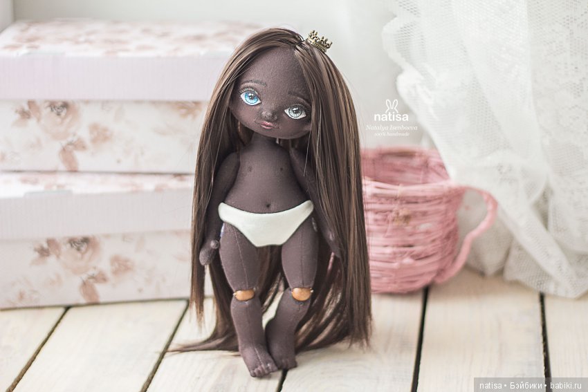 Текстильная негритяночка с гетерохромией от Наташи Исенбаевой (фото 3)