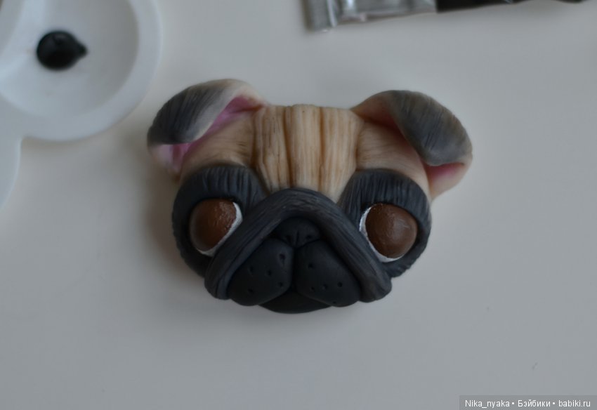 Расписываем глазки мопсику (фото 2)