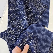 Хлопок с музыкальным мотивом