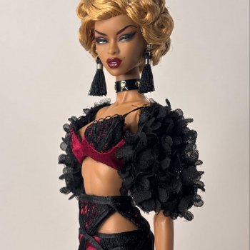 Красивое белье Адель