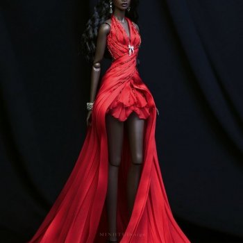 Эффектная Наджа в наряде от Minh Tu Design