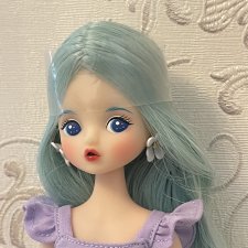 Blommor doll