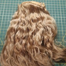 Натуральные волосы для перепрошивки или париков