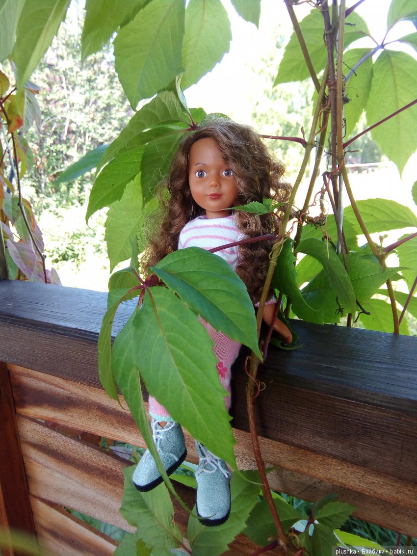 Джой на даче в обновках — Куклы Kathe Kruse (Кате/Кэте Крузе): фото