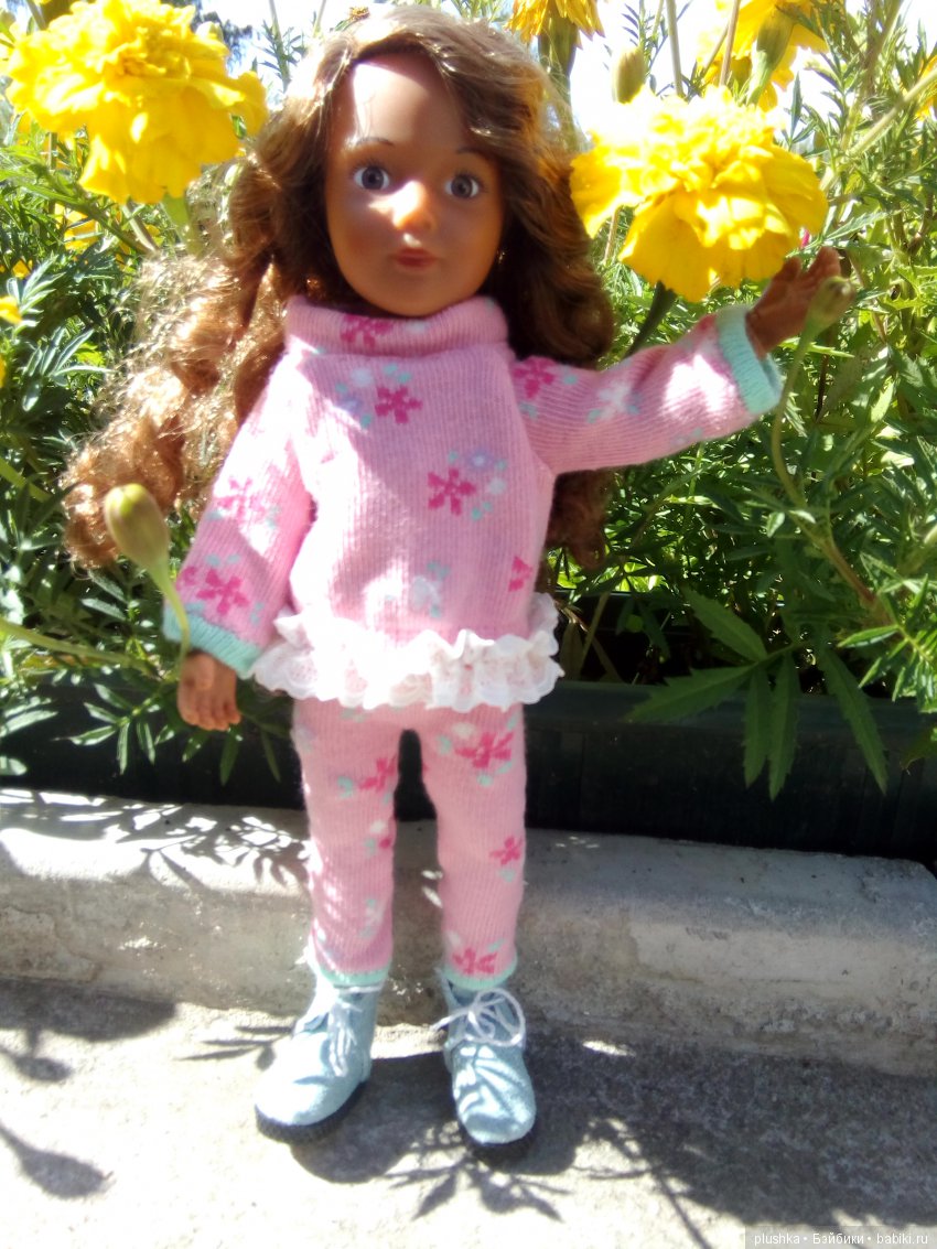 Джой на даче в обновках — Куклы Kathe Kruse (Кате/Кэте Крузе): фото