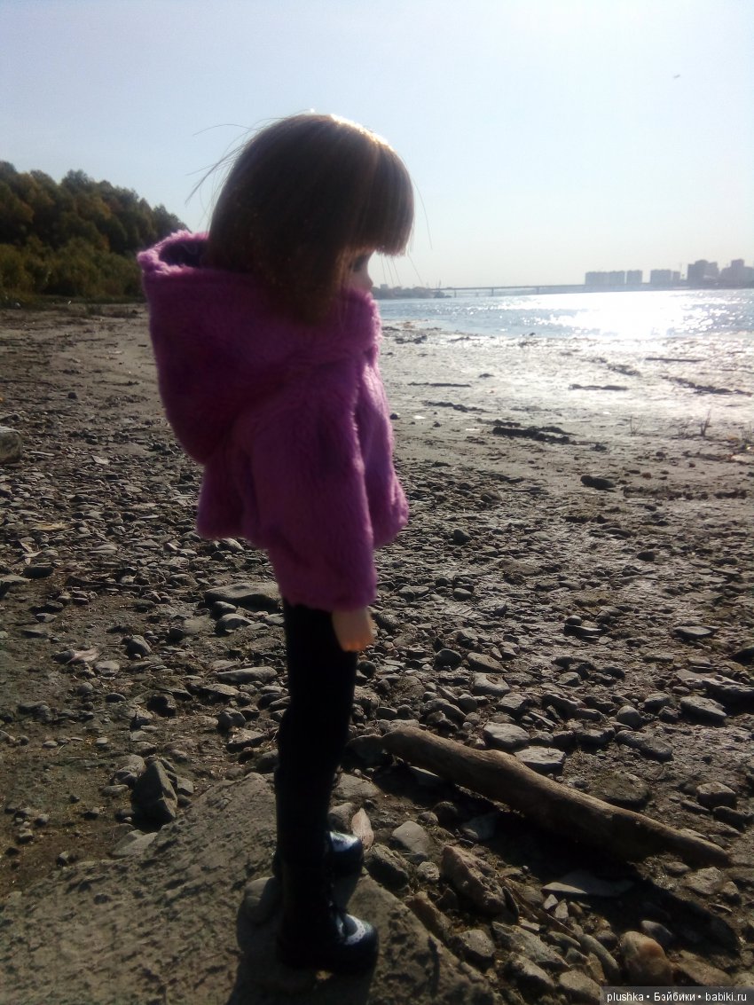 Прогулка Алисы. Куколка mamachap на теле обитсу