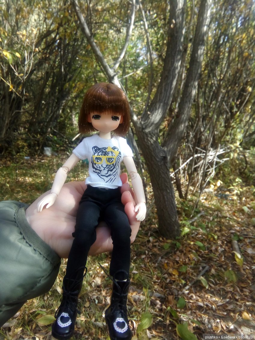 Прогулка Алисы. Куколка mamachap на теле обитсу