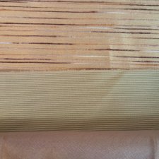 Лот нарядной ткани для кукольного рукоделия