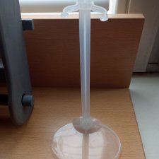 Подставка для кукол