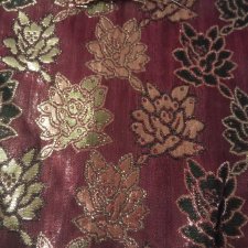 Ткань по типу тонкой парчи для кукольного рукоделия