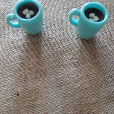 2 кружечки для кукольного интерьера