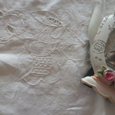 Очаровательная винтажная салфетка для кукольного интерьера и фотосессий