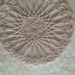 Очаровательная салфетка для кукольного рукоделия