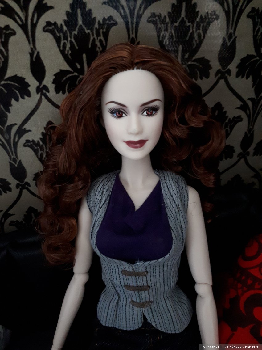 Немного новеньких или как можно долго перебирать невест